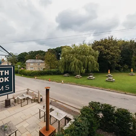 The Barrel Room At The Northbrook Arms Winchester Exterior photo